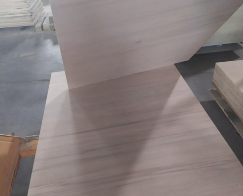 Manufacturers supply wooden floor base material with double-pasted beech veneer material and fully pressed core floor base material